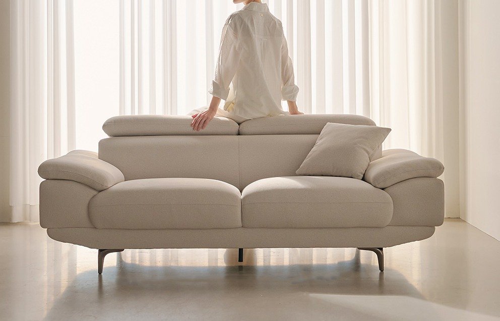 웰퍼니쳐 타엔 무빙헤드 코모도 패브릭 3인용 소파 + 쿠션 1p 세트 방문설치, 아이보리 상세 이미지 1