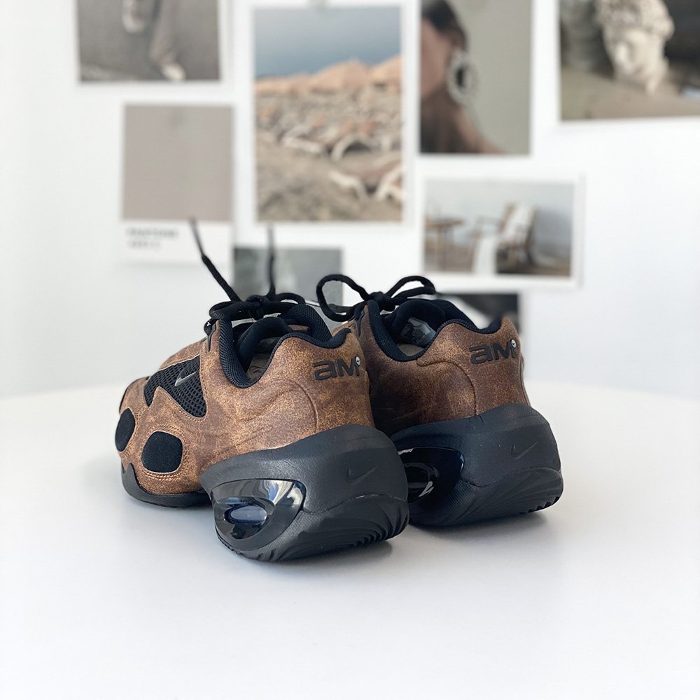 나이키 에어맥스 뮤즈 우먼스 라이트 브리티쉬 탄 블랙 상세 이미지 1