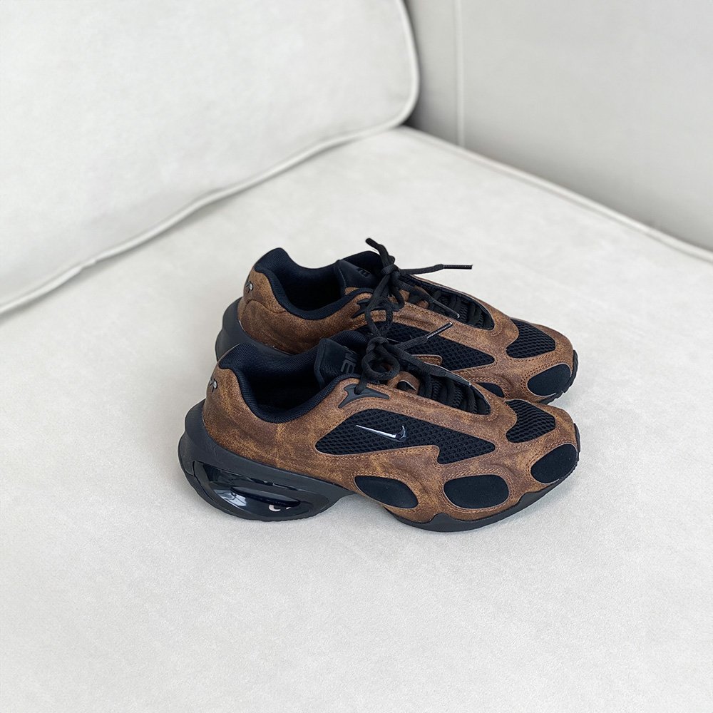 나이키 에어맥스 뮤즈 우먼스 라이트 브리티쉬 탄 블랙 상세 이미지 1